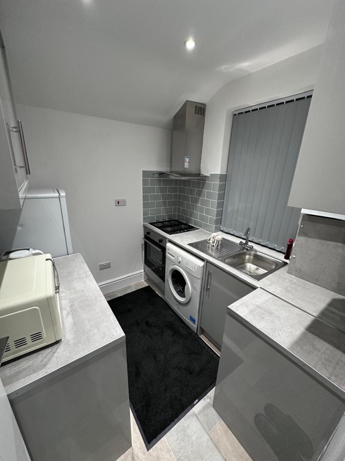 Modern Two-Bedroom Apartment 曼彻斯特 外观 照片