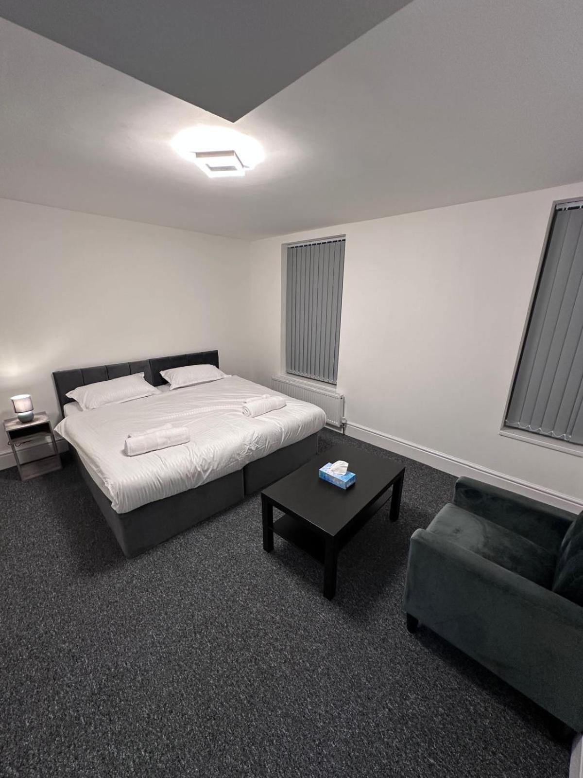 Modern Two-Bedroom Apartment 曼彻斯特 外观 照片